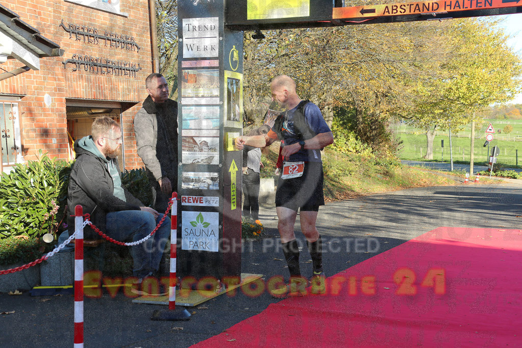 221113_1346_EX1_9871 | Sportfotografie im Rhein-Sieg Kreis, Köln, Bonn, NRW, Rheinland Pfalz, Hessen, etc. Unser Tätigkeitsfeld umfasst den Laufsport vom Volkslauf über den Marathon, Duathlon, Triathon bis zum Ultralauf wie Kölnpfad Ultra oder Schindertrail.