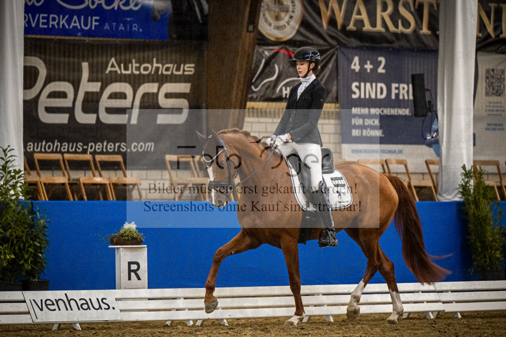 DOS_0355 | Entdecke hochwertige Reitturnierfotos von Foto Oger. Professionell, emotional und authentisch – jetzt Lieblingsmomente im Shop bestellen.Deutschlandweite Turnierfotografie. - Realisiert mit Pictrs.com