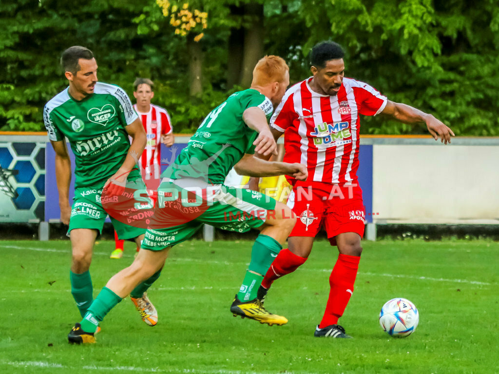 FC KAC - FC Lendorf Kärntner Liga | FC KAC - FC Lendorf am 26.08.2022 in Klagenfurt
(Sportplatz), AUSTRIA, (Photo by Ernst Krawagner sport-fan.at),  - Realisiert mit Pictrs.com
