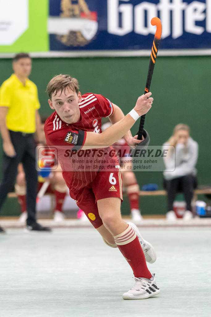 SFE_20221126_0088 | 1. Bundesliga Hockey Damen Rot-Weiss Köln - Schwarz-Weiss Neuss am 26.11.2022 in Köln (KTHC Stadion Rot-Weiss Köln Tennis and Hockey Club), Photo: Stephan Fehrmann 2022 (Sports-Gallery),Aron Flatten ( Rot-Weiss Köln #6 )