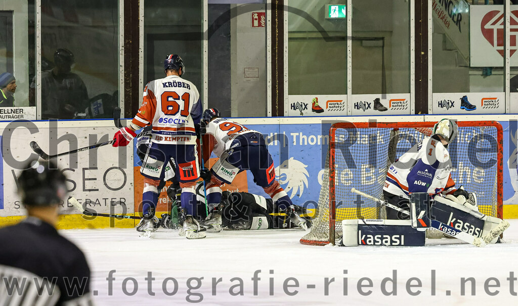 2022-10-23_073_TSV_Erding_gegen_ESC_Kempten | Erding, Deutschland, 23.10.2022:
Eishockey, Bayernliga 2022 / 2023, 7. Spieltag, TSV Erding gegen ESC Kempten, Endergebnis: 

Foto: Christian Riedel / fotografie-riedel.net
