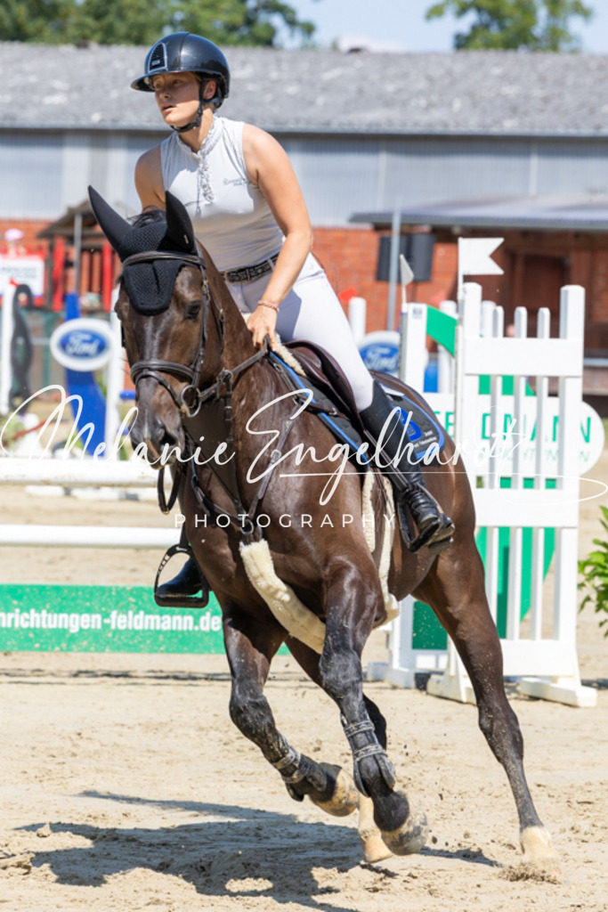 7I8A1050 | melanie-engelhardt-photography - Realisiert mit Pictrs.com