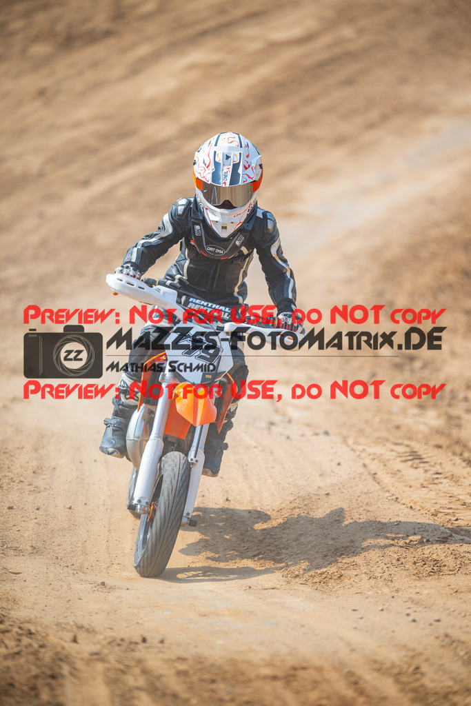 MaZZes-Fotomatrix-20260816-615417 | ROOKIES