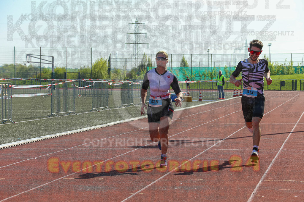 220424_1104_EX1_4323 | Sportfotografie im Rhein-Sieg Kreis, Köln, Bonn, NRW, Rheinland Pfalz, Hessen, etc. Unser Tätigkeitsfeld umfasst den Laufsport vom Volkslauf über den Marathon, Duathlon, Triathon bis zum Ultralauf wie Kölnpfad Ultra oder Schindertrail.