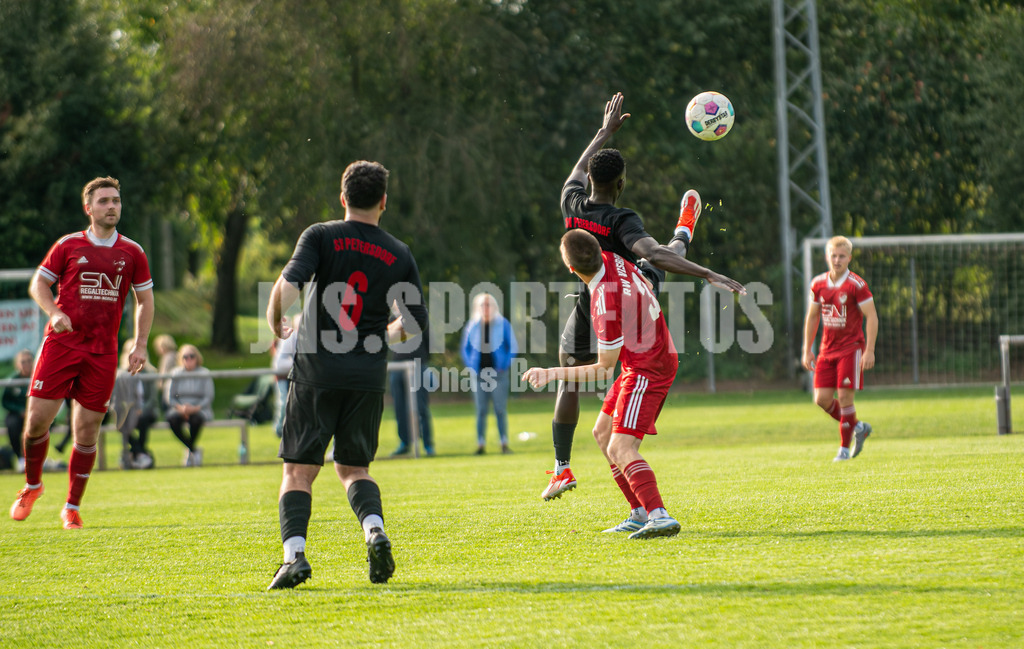 BWL_2591 | jns.sportfotos - Realisiert mit Pictrs.com