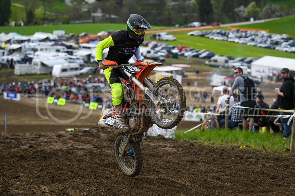Motocross Schlatt bei Winterthur - 29. April 2023 | #255 Ryffel Fabian aus Bubikon (CH) auf KTM Sx F 250 in der Kategorie Hobby Open am Motocross Schlatt bei Winterthur, 29. April 2023.
Instagram: @mx_schlatt | @mc_wila | @sam_schweiz
Bild: Sportfotografie Markus Aeschimann | www.markus-aeschimann.ch - Realisiert mit Pictrs.com