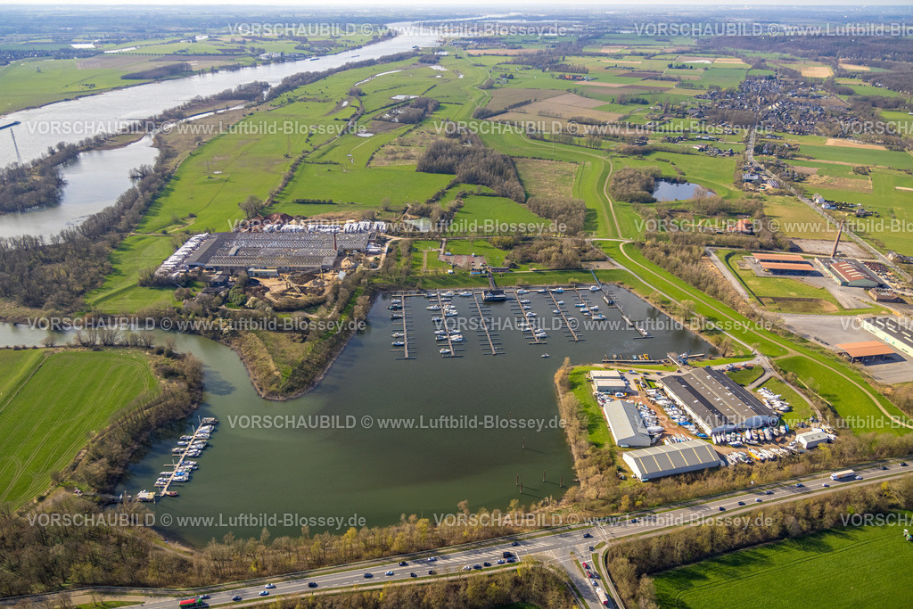 Emmerich240313210 | Luftbild, Yachthafen Emmerich mit Bootsanlegestelle, Bootsservice-emmerich.eu Bootswerkstatt, Klinkerwerke H.W. Muhr GmbH & Co. KG, Hüthum, Emmerich am Rhein, Nordrhein-Westfalen, Deutschland