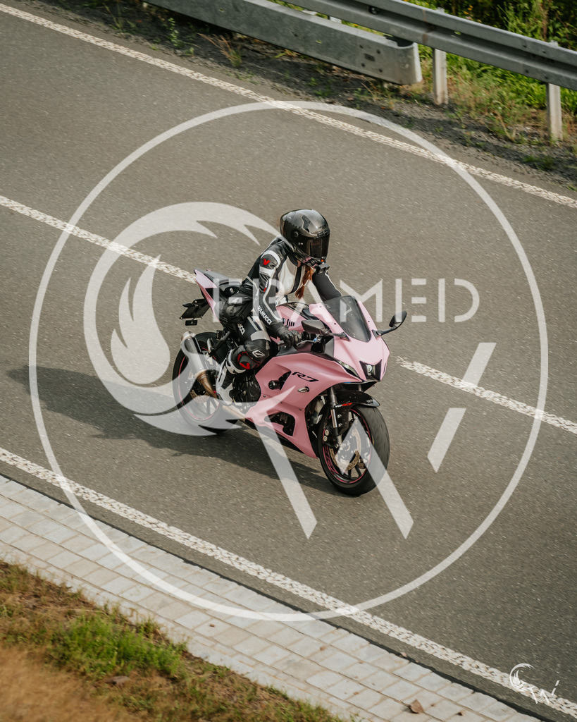 R7 rose-6 | cw-framed