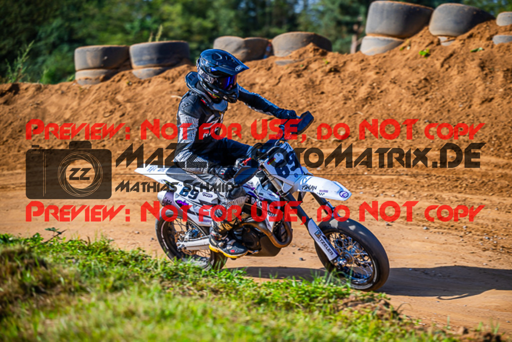 MaZZes_FotoMatrix_230917_0559 | S4