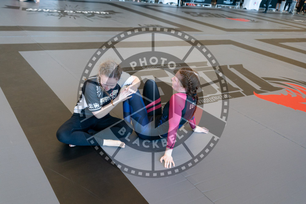 20250329PBB3185 | Fighters compete during the International Luta Livre (ILLCS) Germany IX Spring 2025 Competition spring on March 29, 2025 in Hannover, Germany.© Chiara Dazi