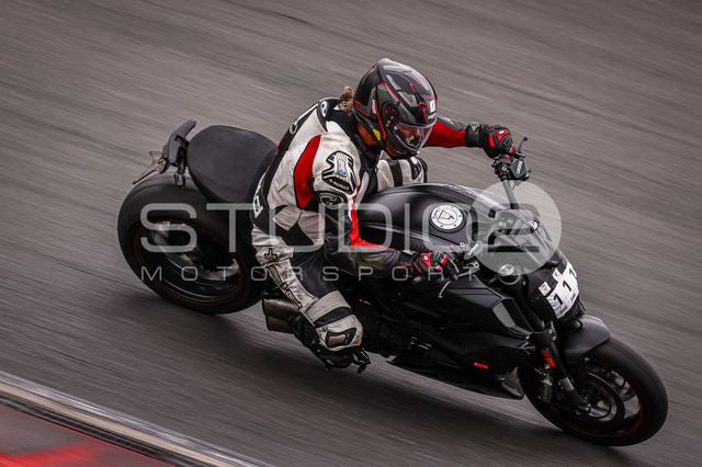 0111-250910-OSL-022_111 | Deine Full-Service-Agentur für ✔️Videoproduktionen und ✔️Motorsportfotografie Jetzt Angebot anfragen!
