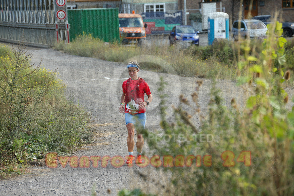 250830_1014_EX1_9876 | Sportfotografie im Rhein-Sieg Kreis, Köln, Bonn, NRW, Rheinland Pfalz, Hessen, etc. Unser Tätigkeitsfeld umfasst den Laufsport vom Volkslauf über den Marathon, Duathlon, Triathon bis zum Ultralauf wie Kölnpfad Ultra oder Schindertrail.