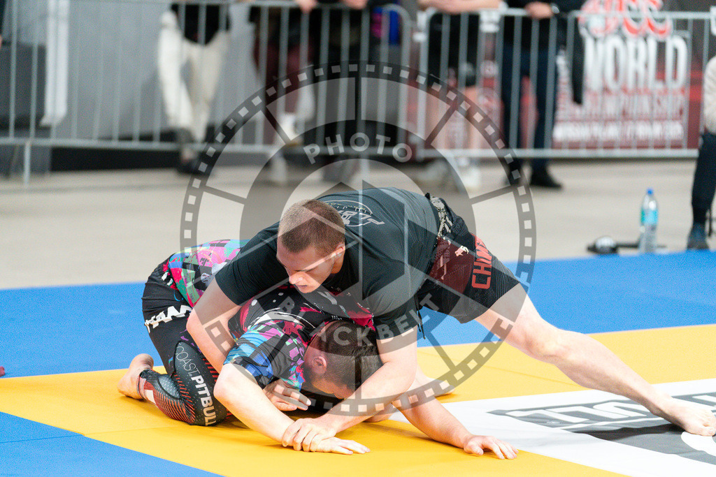 20250517PBB5700 | Athletes compete during the first day of the ADCC Amateur World Championship on May 15, 2025 in Warsaw, Poland. © Chiara Dazi / photoblackbelt