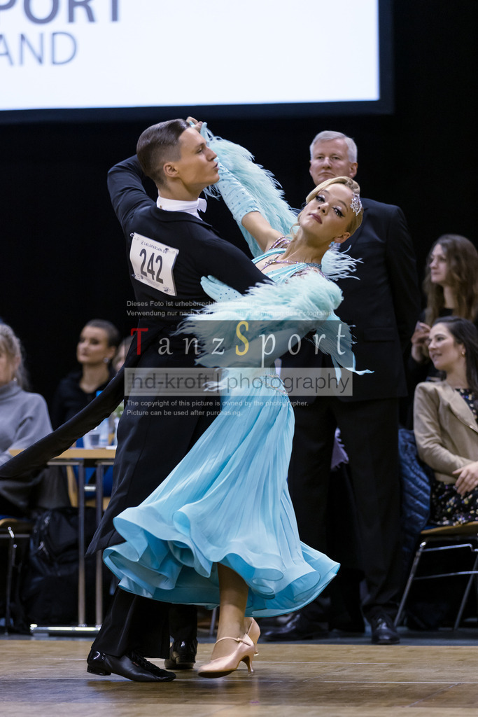 20241102_DM_HGR_Std_09744 | Tanzsportbilder, Standardtanz, Lateintanz, WDSF, DTV, LTVB, dancecomp, goc, hessen tanzt, blaues band der spree, walzer, tango, wiener walzer, slowfox, quickstepp, samba, rumba, cha-cha-cha, paso doble. jive, hd-kroft photography, turniertanzsport