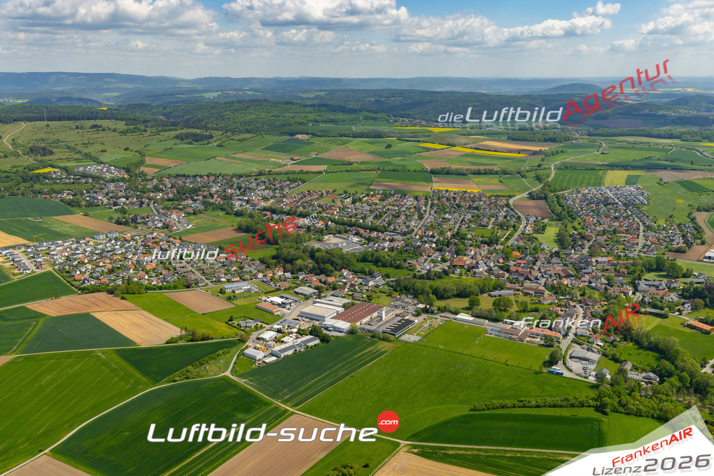 Die Luftaufnahme Unterlauter - Lautertal wurde 2022 vom Flugzeug aus (keine Drohne) erstellt. Hohe Auflösung -für große Poster und Wandbilder geeignet - Garantiert!