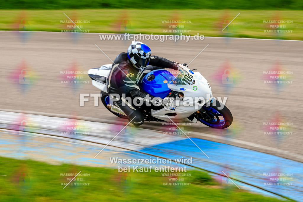 MotoTeam-9501 | Hier findet Ihr Bilder von Touristenfahrten auf der Nürburgring Nordschleife oder von anderen Veranstaltungen die ich besucht habe. Viel Spass beim Durch Schauen 