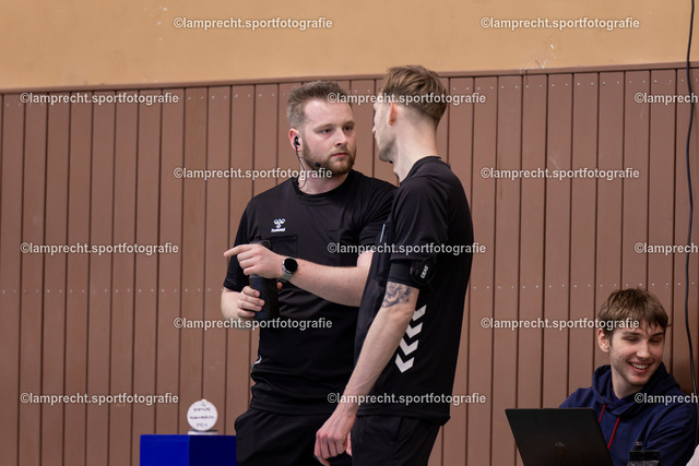 Handball I Damen I Saison 2025-2026 I Verbandsliga Süd I 15. Spieltag I HSG Kalkberg 06 - HSG Holsteinische Schweiz 205 | Schiedsrichter - Realisiert mit Pictrs.com