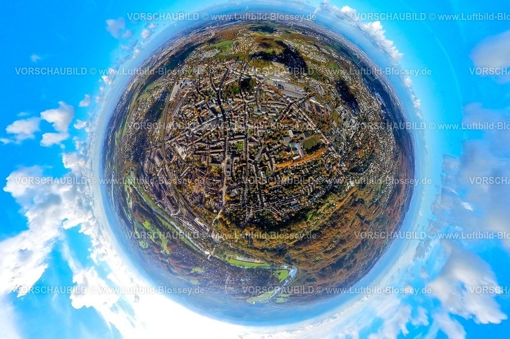 Witten231190033Kurt-Schumacher-strasse-topaz | Luftbild, Wohngebiet und Ortsansicht Kurt-Schumacher-Straße, Schulzentrum Husemannstraße in farbigen Hausfassaden mit Berufskolleg, Otto-Schott-Realschule und Grundschule Bachschule, Husemannstraße mit herbstlicher Baumallee, Husemann Stadion mit Sporthalle und Fußballplatz des DJK TUS Ruhrtal Witten und Leichtathletikstadion, Erdkugel, Fisheye Aufnahme, Fischaugen Aufnahme, 360 Grad Aufnahme, tiny world, little planet, fisheye Bild, , Witten, Ruhrgebiet, Nordrhein-Westfalen, Deutschland