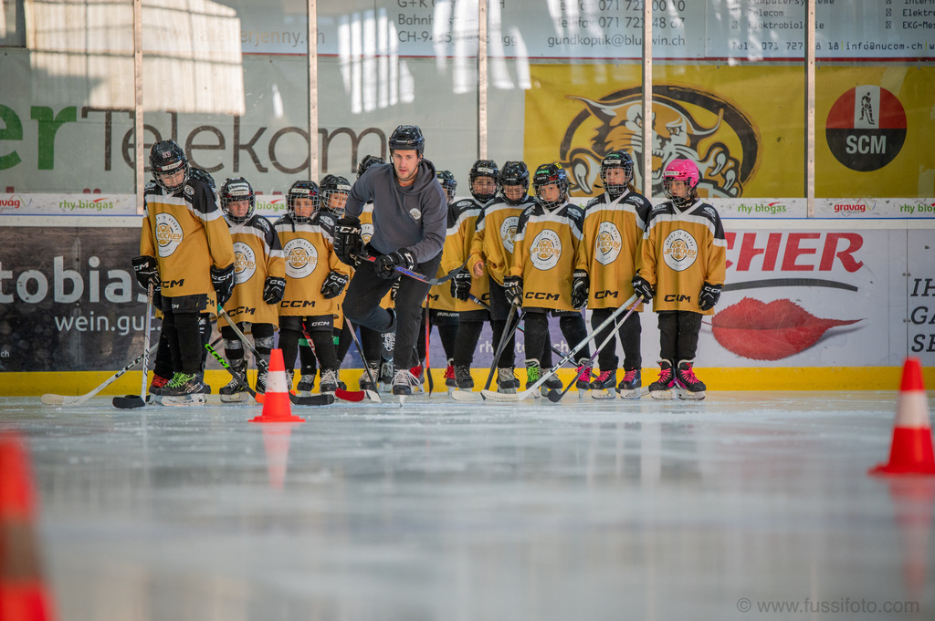 2025-09JP Hockey-Camp-Widnau-1182 | "Fussifoto.com – Ihr Ansprechpartner für hochwertige Fotografie! Entdecken Sie kreative Bilder und professionelle Dienstleistungen. Kontaktieren Sie uns für Ihre Projekte!"
