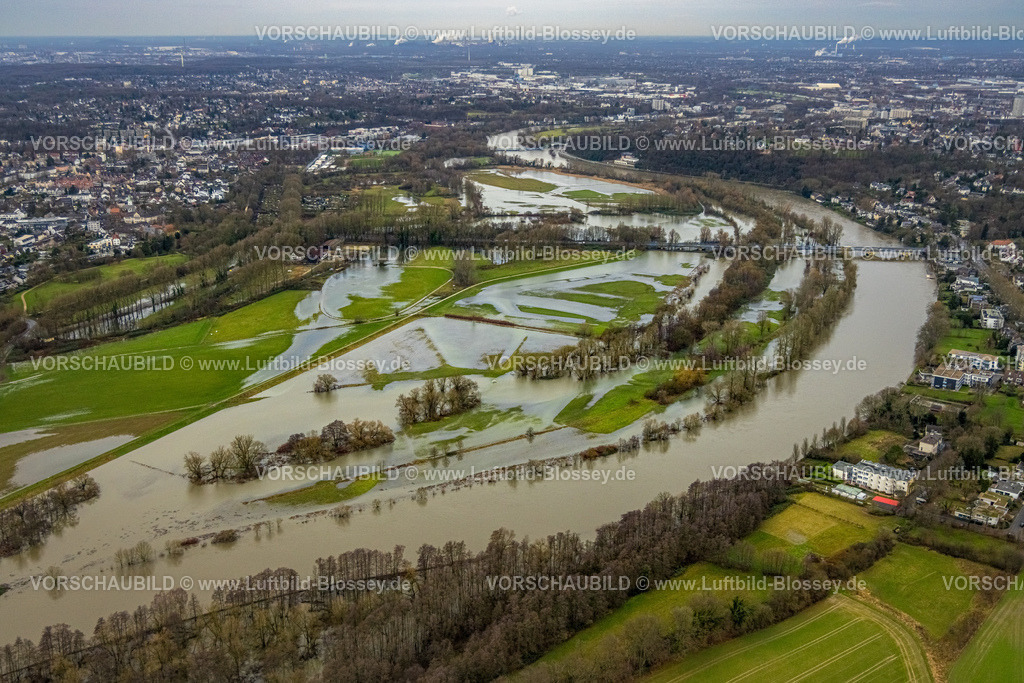 Muelheim231202985Ruhr | Luftbild, Ruhrhochwasser, Weihnachtshochwasser 2023, starke Regenfälle,  Menden und Ickten, Mülheim an der Ruhr, Ruhrgebiet, Nordrhein-Westfalen, Deutschland