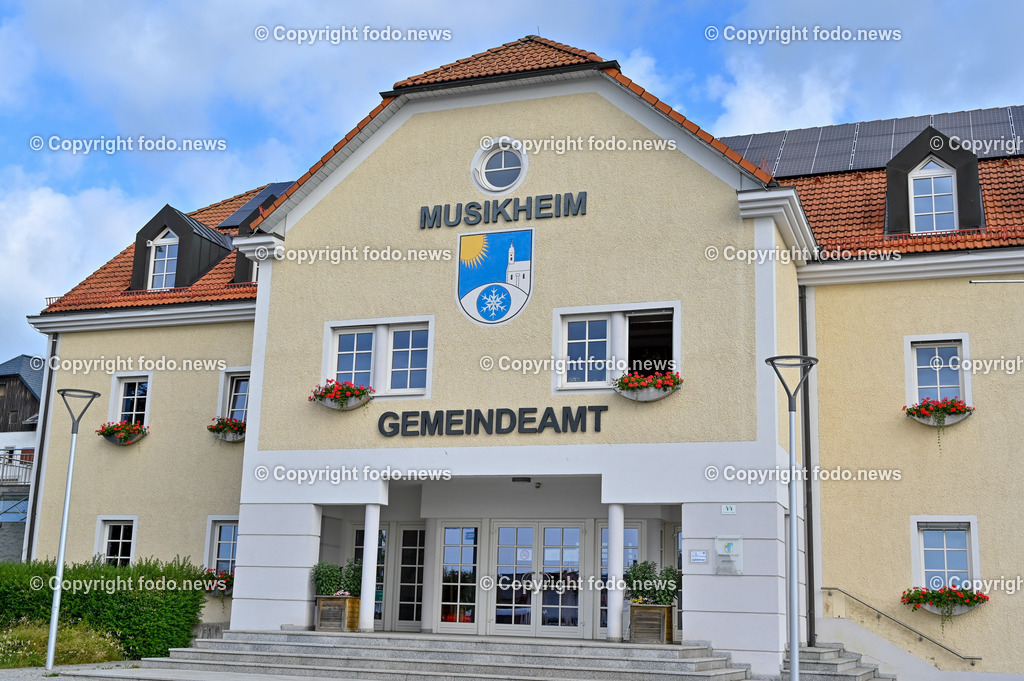 Kirchschlag_ 06.07.2023-5 | 06.07.2023, Kirchschlag, AUT, Kirchschlag, im Bild Gemeindeamt, Gemeindehaus