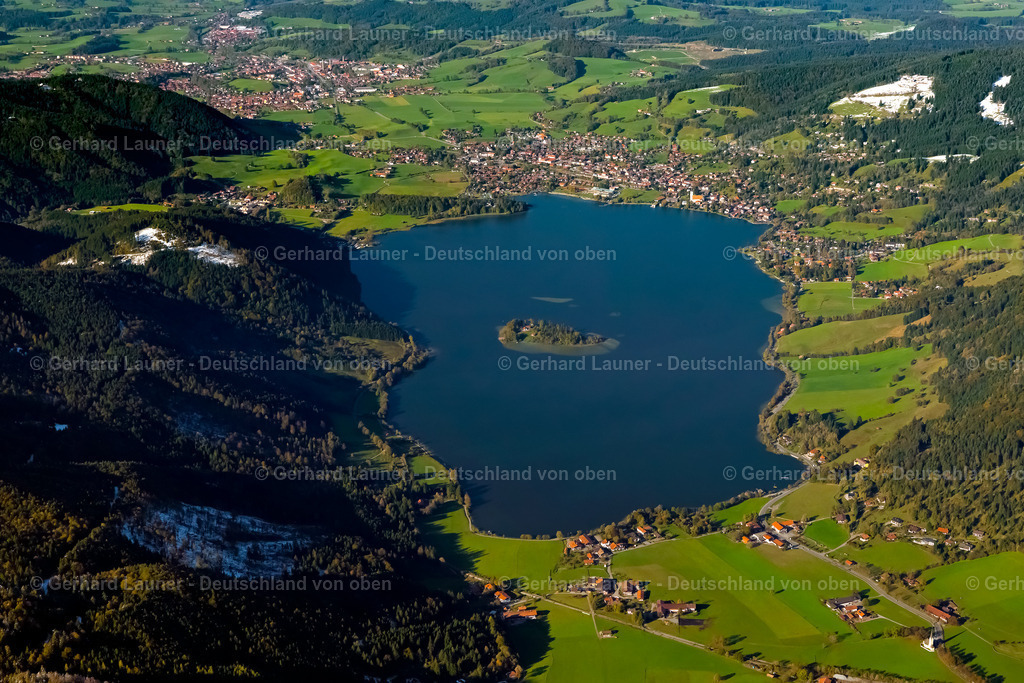 9200091 | Blick auf den Schliersee und das Voralpenland