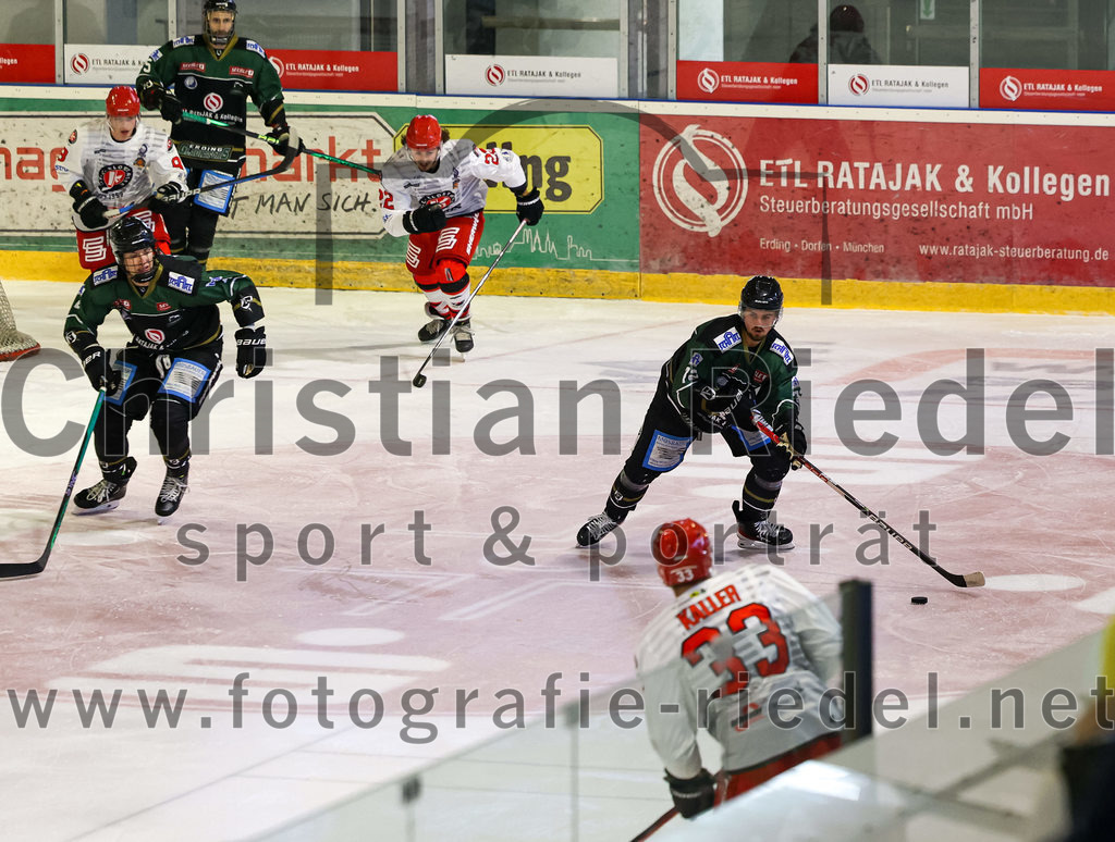 2022-09-25_076_TSV_Erding_gegen_EHC_Klostersee | Erding, Deutschland, 25.09.2022:
Eishockey, Bayernliga 2022 / 2023, Testspiel, TSV Erding gegen EHC Klostersee, Endergebnis: 8:2

Foto: Christian Riedel / fotografie-riedel.net