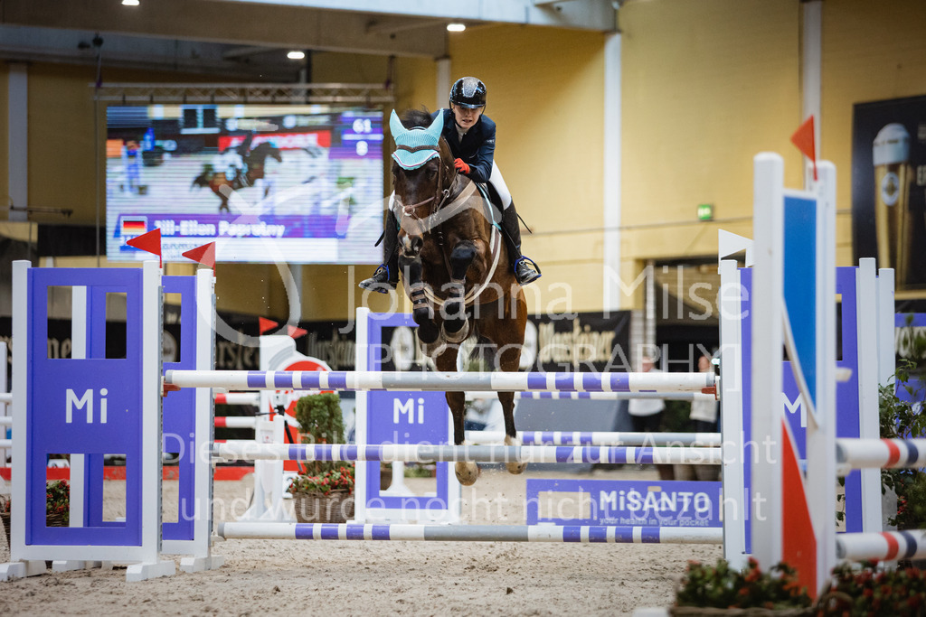 221112_Warstein_L-Spr-241 | Deine schönsten Turniermomente als professionelle Fotos! Entdecke hochwertige Pferdesport-Fotografie im Online-Shop. Jetzt Fotos finden & bestellen!