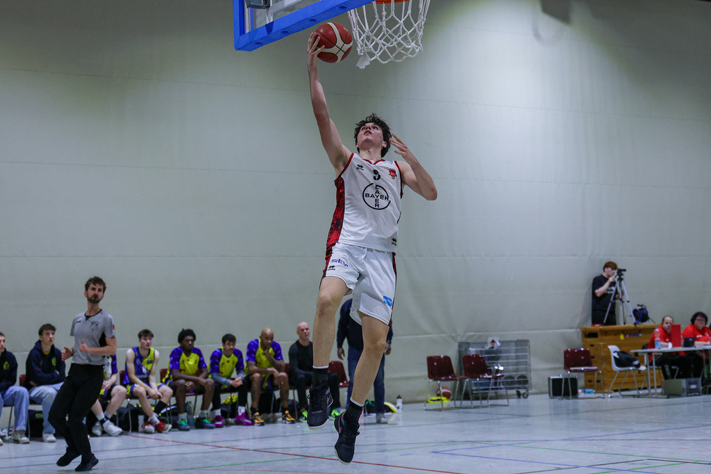 Regio BAYER GIANTS vs SV Haspe 70-96 | Fotos von Basketballspielen aus dem Raum NRW fotografiert von Gero Mueller-Laschet und Daniel Schaefer - Realisiert mit Pictrs.com