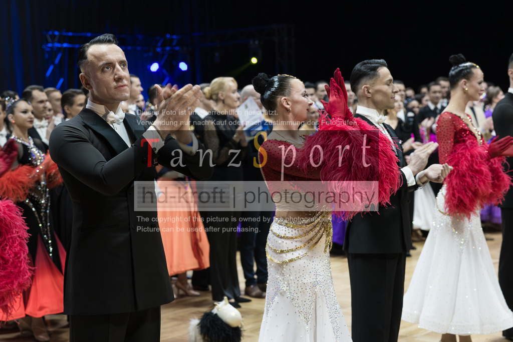 20260124_1BL_Std-Formationen_5245 | Tanzsportbilder, Standardtanz, Lateintanz, WDSF, DTV, LTVB, dancecomp, goc, hessen tanzt, blaues band der spree, walzer, tango, wiener walzer, slowfox, quickstepp, samba, rumba, cha-cha-cha, paso doble. jive, hd-kroft photography, turniertanzsport