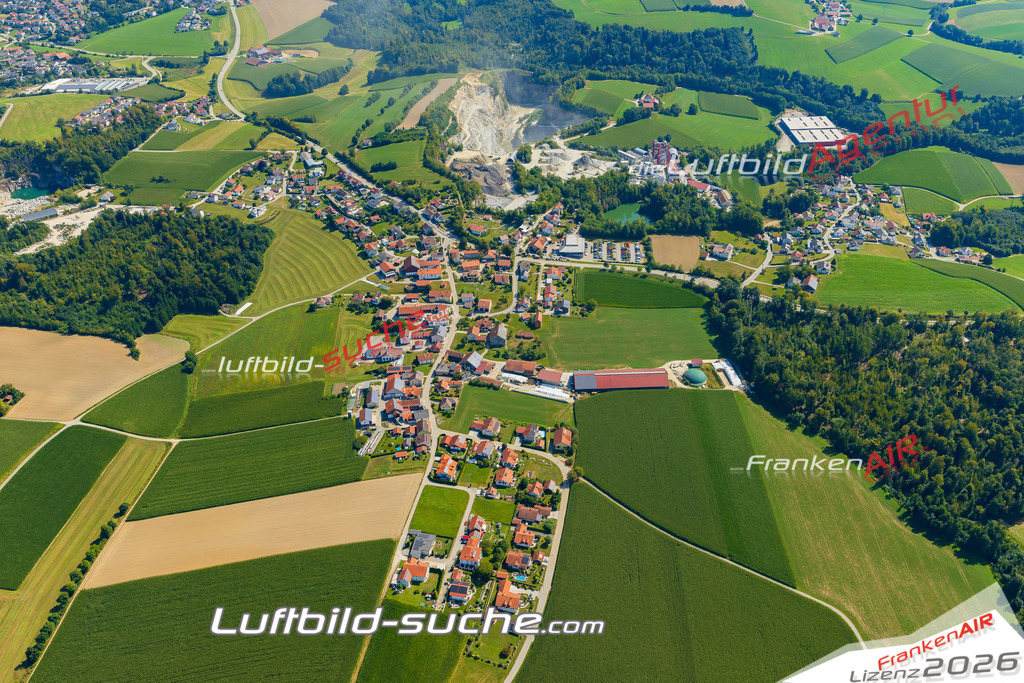 Luftaufnahme  Wotzdorf  Hauzenberg Das Luftbild wurde 2025 vom UL-Flugzeug heraus erstellt ( keine Drohne ) - Hochauflösende Luftaufnahme -Nicht vergleichbar mit Google Maps oder Satelittenbilder- Die Geschenkidee !Mit Lizenz und Bildrechte bestellbar