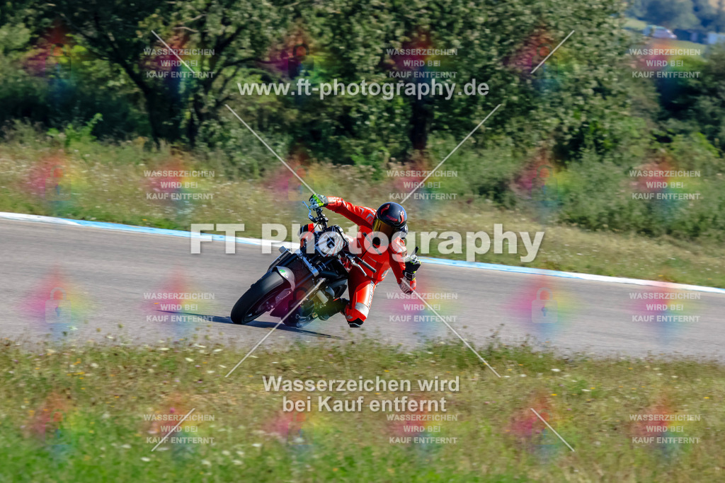 _TOU4201 | Hier findet Ihr Bilder von Touristenfahrten auf der Nürburgring Nordschleife oder von anderen Veranstaltungen die ich besucht habe. Viel Spass beim Durch Schauen 