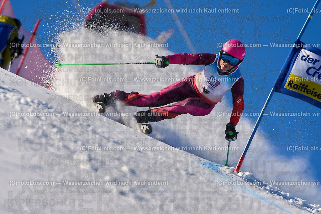ALP3324_MASTERS-Cup_GS-C Damen_Gruber Gerda | (C)FotoLois.com, Alois Spandl. FIS Masters-Cup Wildschönau, Giant Slalom auf der Piste Schatzberg GS, Siegerehrung auf dem Dorfplatz Niederau, Sa 13. Januar 2024.