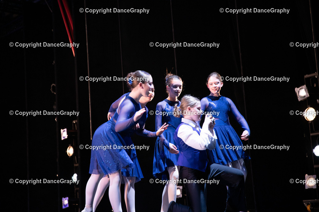 GPHY5035 | DanceGraphy - Realisiert mit Pictrs.com