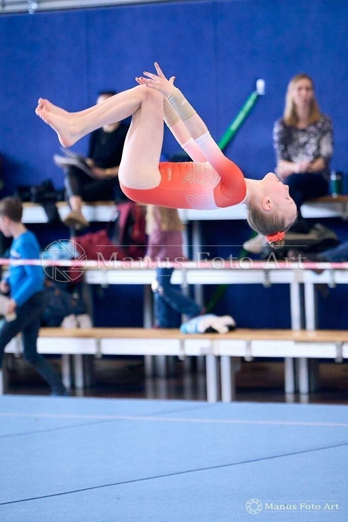 2024-04-30-2-2-A-DSC00536 | Professionelle Sportfotografie in Hamburg, Schleswig-Holstein und Niedersachsen – spezialisiert auf Rhönrad, Geräteturnen, Leistungsturnen und rhythmische Sportgymnastik. Bundesweite Begleitung von Rhönrad-Events. Jetzt Sport-Fotos - Realisiert mit Pictrs.com