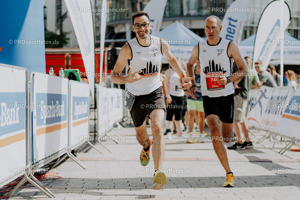 240825_Treppenlauf-189 | Professionelle Fotos Ihrer Laufsportveranstaltung.