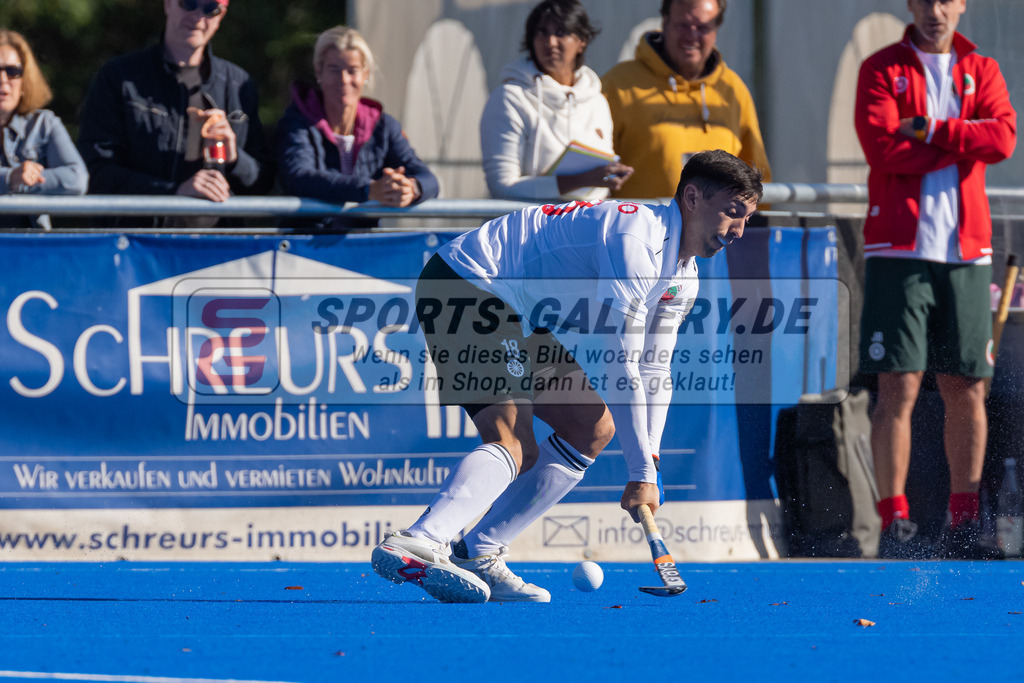 HK_20221009_100817 | 1. Bundesliga Herren Crefelder HTC - Uhlenhorst Mülheim am 9.10.2022 Crefelder HTC, Krefeld , Martin Ignacio Ferreiro ( Crefelder HTC #18 )