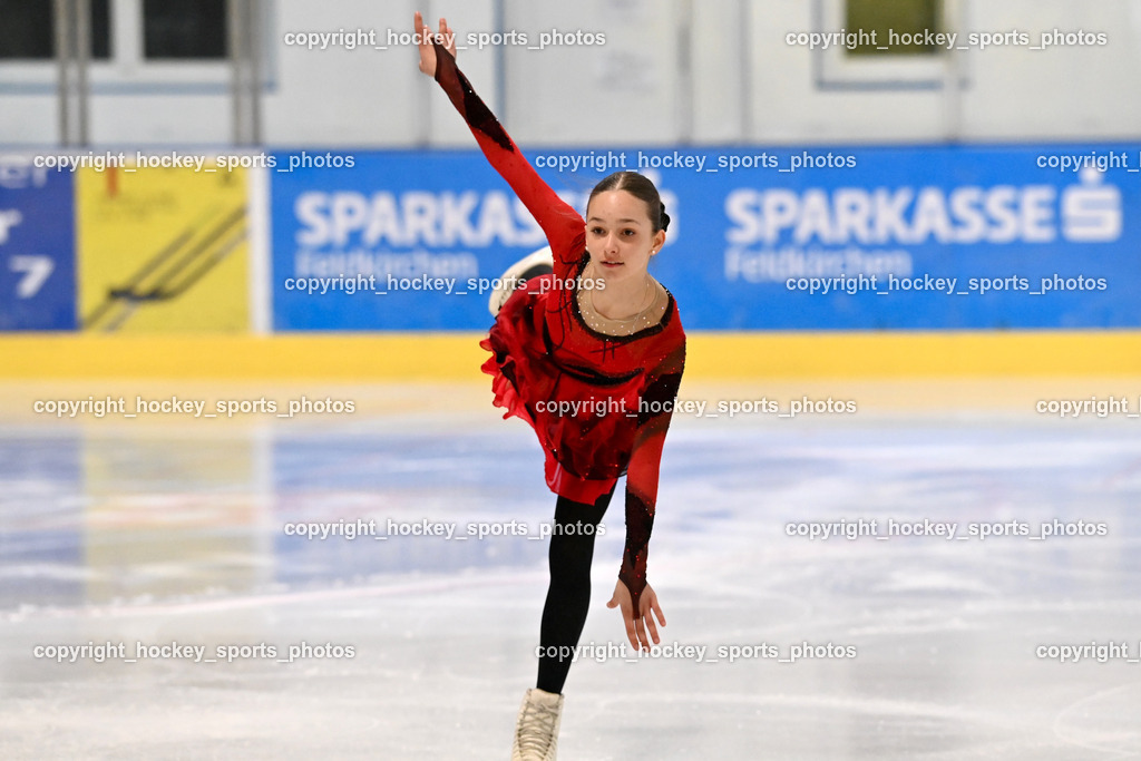 Ossiachersee Pirouette ESC Steindorf 31.3.2024 | Ossiachersee Pirouette ESC Steindorf 31.3.2024, Ossiachersee Pirouette ESC Steindorf am 31.03.2024 in Steindorf (Ossiachersee Halle), Austria, (Photo by Bernd Stefan)