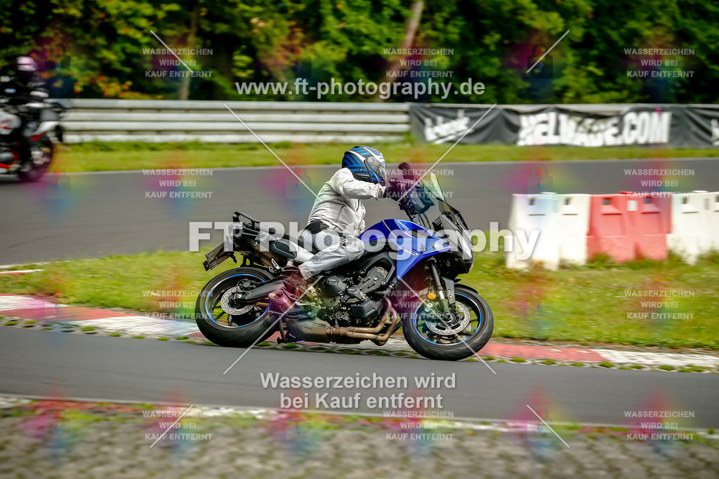 VBK-4352 | Hier findet Ihr Bilder von Touristenfahrten auf der Nürburgring Nordschleife oder von anderen Veranstaltungen die ich besucht habe. Viel Spass beim Durch Schauen 