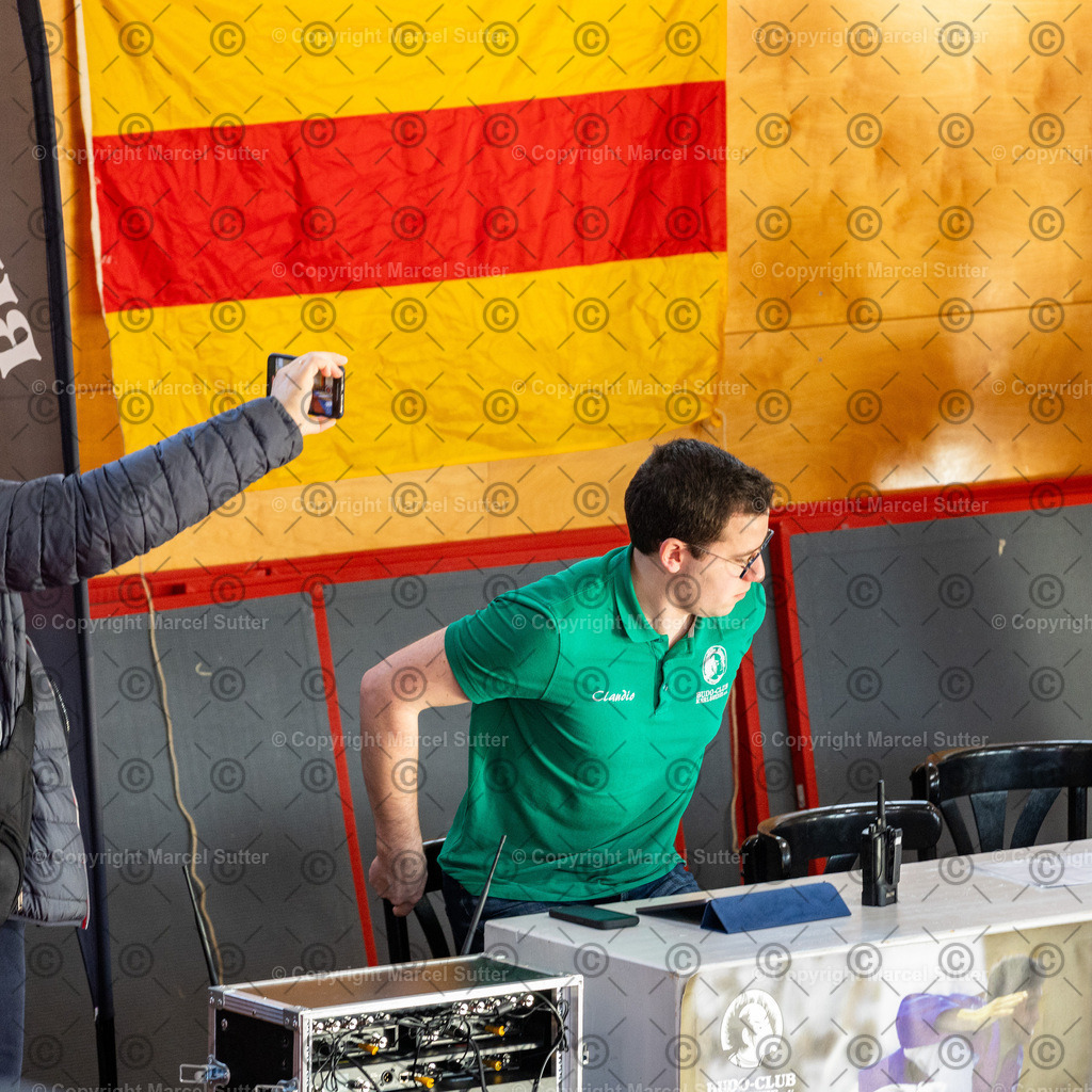 20250125-103949-_G2A2147-MarcelSutter | Finde und bestelle deine Sport- und Eventfotos in höchster Qualität. Professionelle Aufnahmen von Wettkämpfen, Veranstaltungen und Outdoor-Events – schnell und einfach online bestellen. - Realisiert mit Pictrs.com