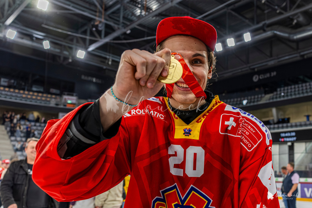 U21 Elit_EHCB vs GCK Lions _5-285 | Sportbilder, Sportfotograf, Hochzeits- und Eventfotografin, Flugshows, Portraits und Tiershooting, Aviation, Downhill, Nationalleague, Swissleague, International