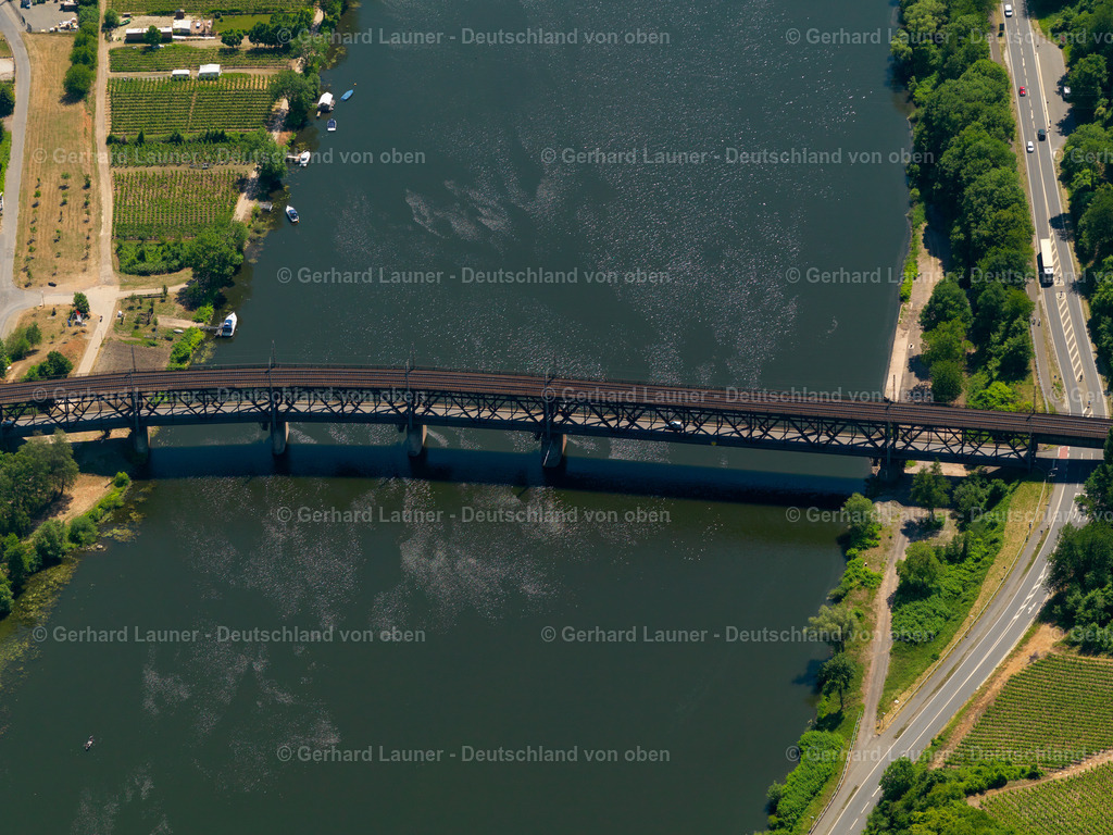 Moselbrücke-Bullay-3114458-Bearbeitet | Moselbrücke bei Bullay