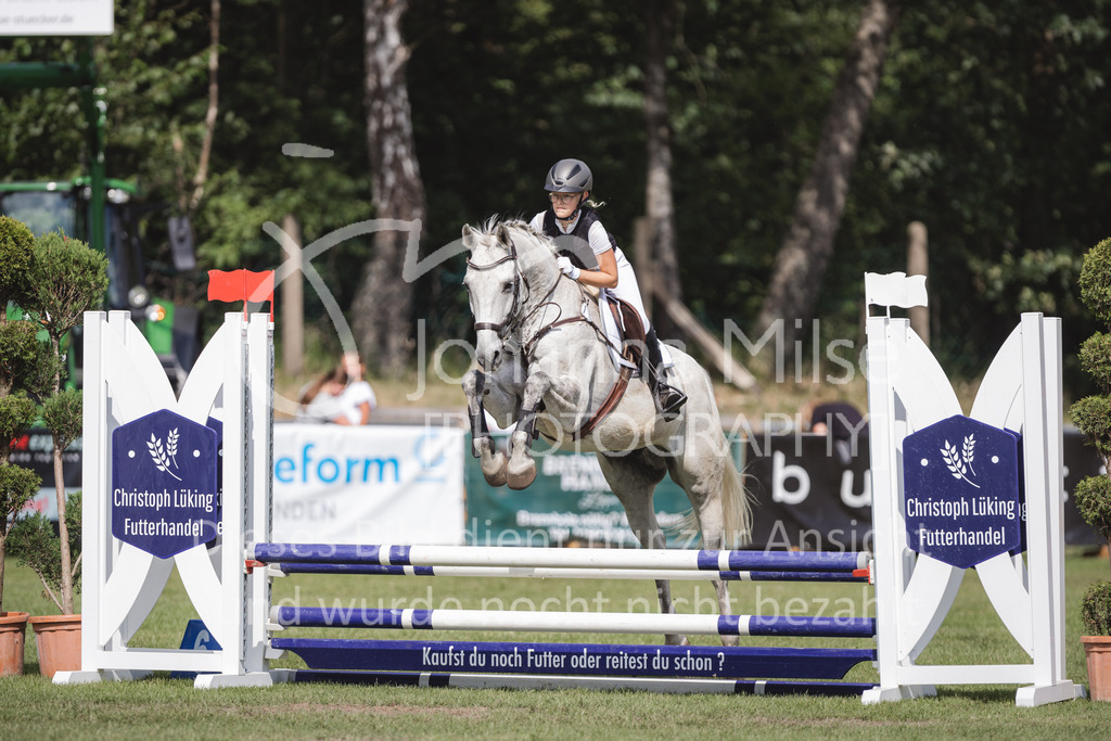 230714_LC_Mini-232 | Deine schönsten Turniermomente als professionelle Fotos! Entdecke hochwertige Pferdesport-Fotografie im Online-Shop. Jetzt Fotos finden & bestellen!