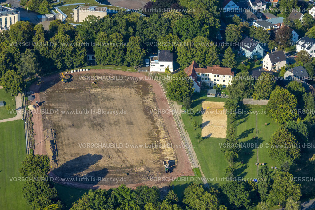 Soest230806333 | Luftbild, Jahn-Stadion Baustelle und Sanierung, Soest, Soester Börde, Nordrhein-Westfalen, Deutschland