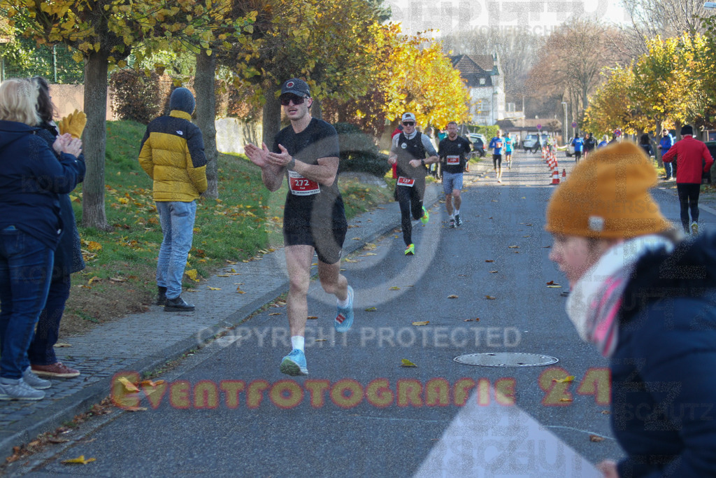 241201_1220_EV4_2145 | Sportfotografie im Rhein-Sieg Kreis, Köln, Bonn, NRW, Rheinland Pfalz, Hessen, etc. Unser Tätigkeitsfeld umfasst den Laufsport vom Volkslauf über den Marathon, Duathlon, Triathon bis zum Ultralauf wie Kölnpfad Ultra oder Schindertrail.