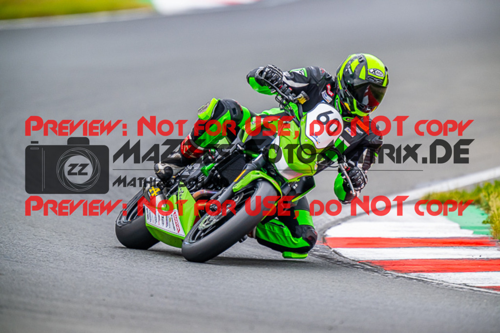 MaZZes_FotoMatrix_220521_2176 | Fotograf Mathias Schmid
Sportfotograf,
Eventfotograf,
Hochzeitsfotograf,
Portraitfotograf