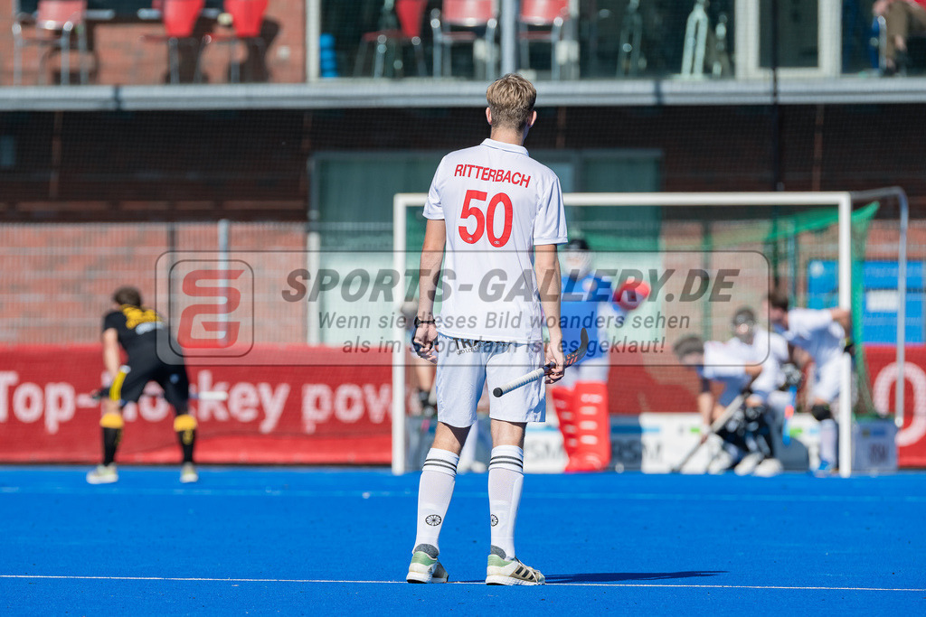 HK_20231001_104897 | 1.Bundesliga Herren Crefelder HTC - Harvestehuder THC am 1.10.2023 CHTC, Krefeld , Jakob Ritterbach ( Crefelder HTC #50 )
