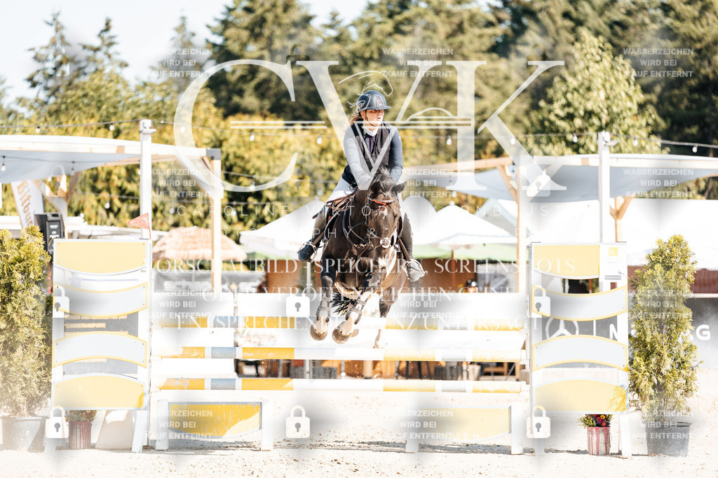 CK902499 | Turnierfotografie Pferdefotografie Trier Rheinland-Pfalz Pferdesport Reitsport Tierfotografie Sportfotografie Pferdevideo Pferdevideografie Equestrianvideography equestrianphotography  - Realisiert mit Pictrs.com