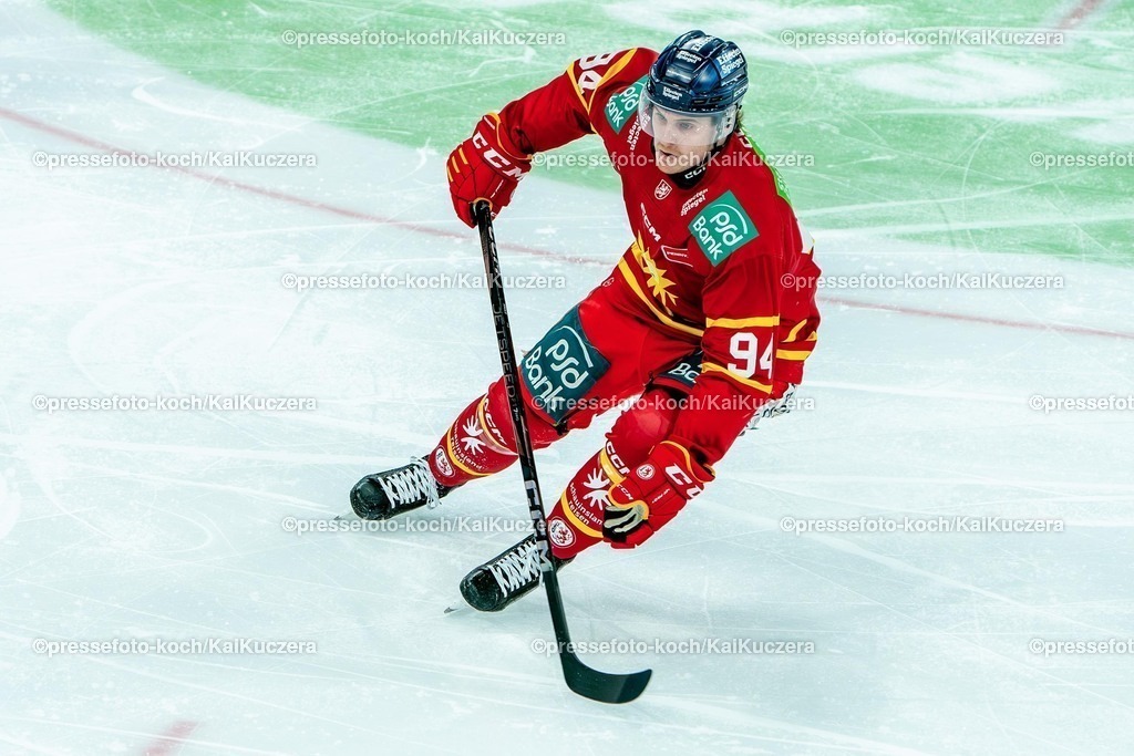 KKU10012501011 | 10.01.2025, xkkux, Eishockey, Penny DEL, Düsseldorfer EG - Straubing Tigers, PSD-BANK Dome: Tyler Angle (DEG #94)