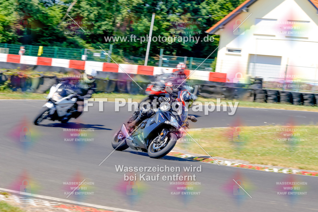 _MOT9510 | Hier findet Ihr Bilder von Touristenfahrten auf der Nürburgring Nordschleife oder von anderen Veranstaltungen die ich besucht habe. Viel Spass beim Durch Schauen 